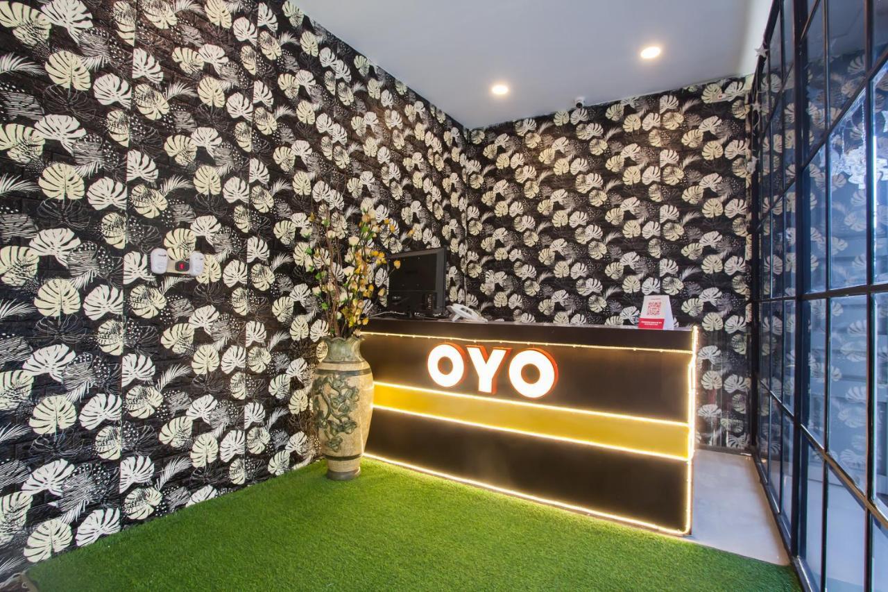 Oyo 2361 Hotel Winston Glugur 外观 照片