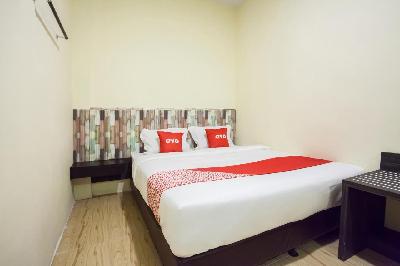 Oyo 2361 Hotel Winston Glugur 外观 照片