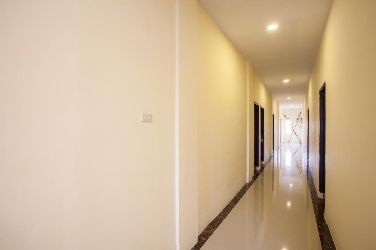 Oyo 2361 Hotel Winston Glugur 外观 照片